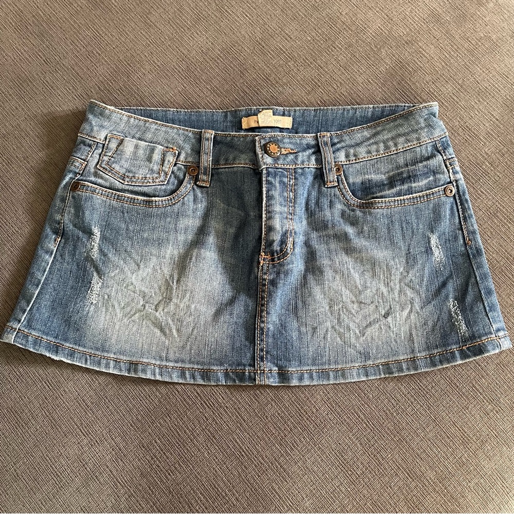 Medium Wash Denim Micro Mini Skirt Low Rise Juniors 9
